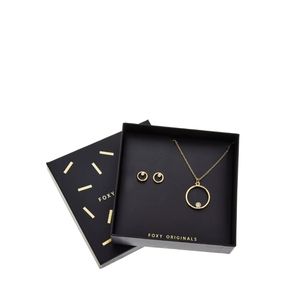 Necklace nd earrings gift set
